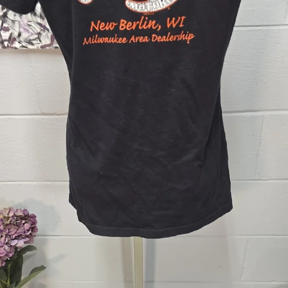 Harley-Davidson Women's Black V-Neck Tee with Graphic Logo - Picture 7 of 11